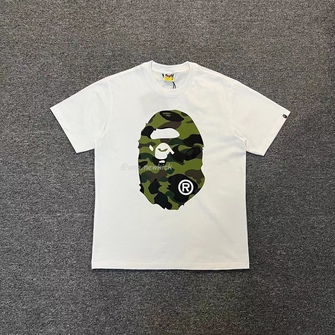 Bape Color Camo Big Ape Head Tee White Black White Green (14) - newkick.cc